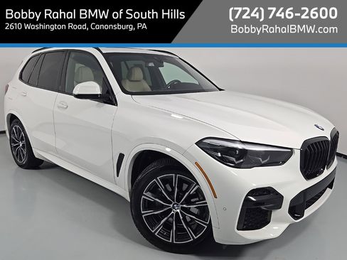 Used 2022 BMW X5 xDrive40i w/ M Sport Package image 1