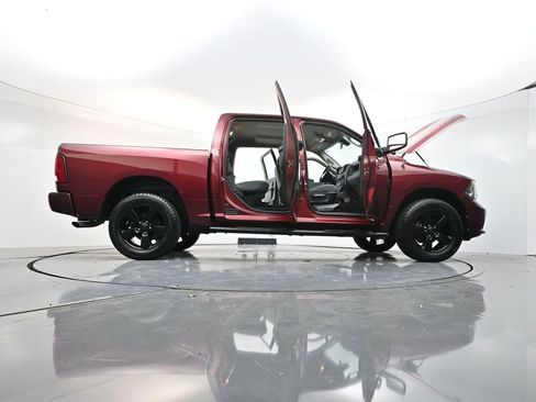 Used 2018 RAM 1500 Express w/ Express Value Package AWD/4WD image 42