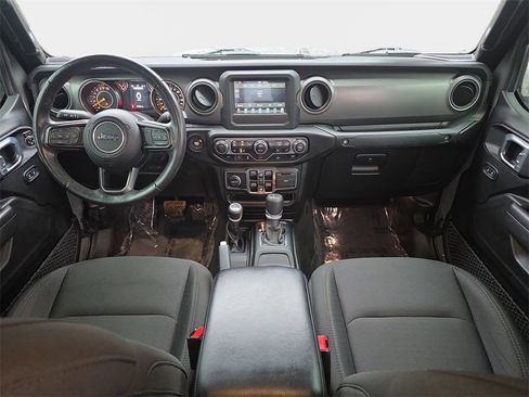 Used 2022 Jeep Gladiator Willys image 10