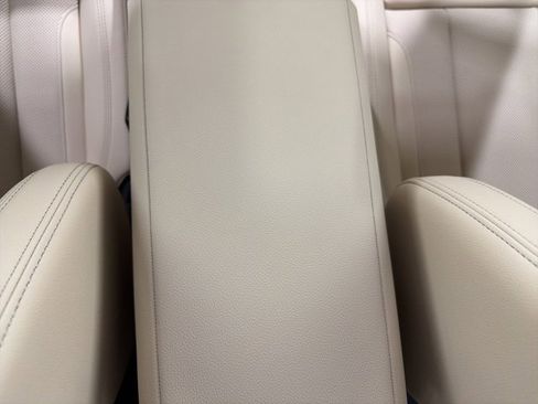 Used 2025 BMW i4 xDrive40i w/ Parking Assistance Package image 41