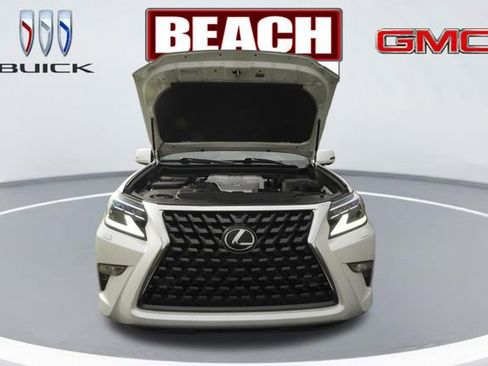 Used 2023 Lexus GX 460 Premium image 9