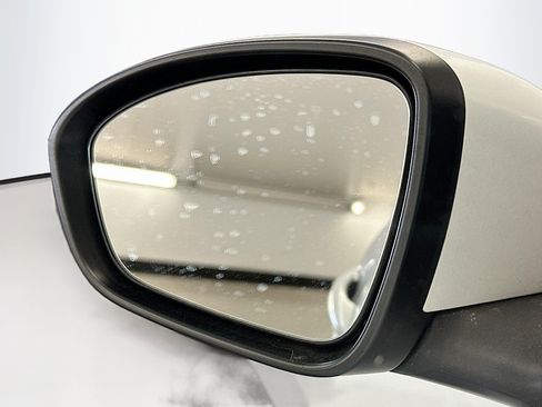 Used 2025 Nissan Sentra SV w/ All-Weather Package FWD image 16
