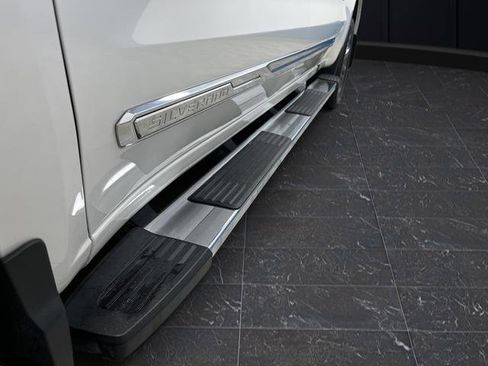 Certified 2025 Chevrolet Silverado 1500 High Country image 39