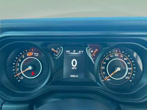 Used 2025 Jeep Wrangler Sport AWD/4WD image 11
