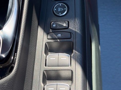 Used 2024 Honda CR-V Sport Touring image 23