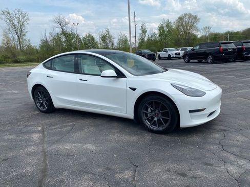 Used 2022 Tesla Model 3 RWD image 12