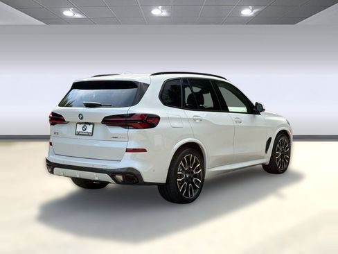 New 2026 BMW X5 xDrive50e w/ M Sport Package AWD/4WD image 9