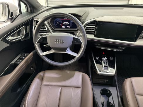 Used 2023 Audi Q4 e-tron Premium Plus w/ Premium Plus AWD/4WD image 18