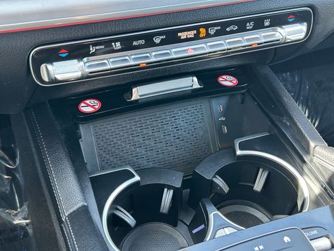 Used 2024 Mercedes-Benz GLE 450e 4MATIC image 28