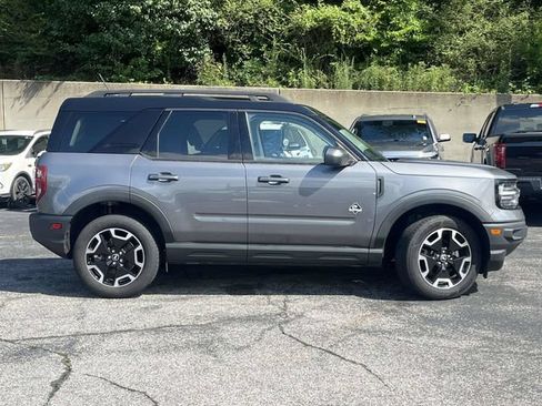 Certified 2022 Ford Bronco Sport Outer Banks AWD/4WD image 2