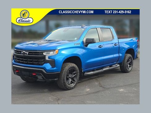 Used 2023 Chevrolet Silverado 1500 LT Trail Boss w/ Protection Package AWD/4WD image 1