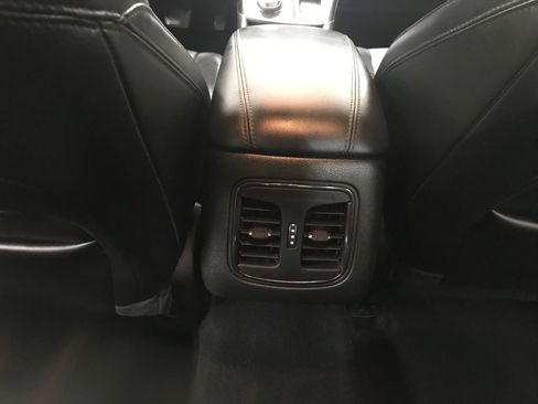 Used 2016 Chrysler 200 S w/ Navigation & Sound Group I image 24