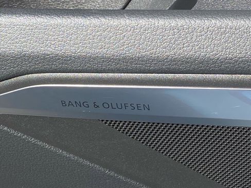 Used 2023 Audi e-tron Chronos w/ Chronos Package image 20