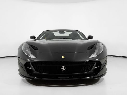Used 2023 Ferrari 812 GTS image 13