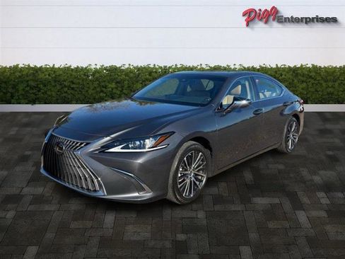 Used 2024 Lexus ES 350 w/ Premium Package image 5