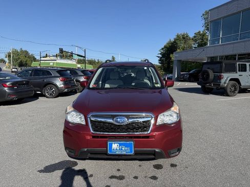 Used 2015 Subaru Forester 2.5i Premium w/ All-Weather Package AWD/4WD image 4