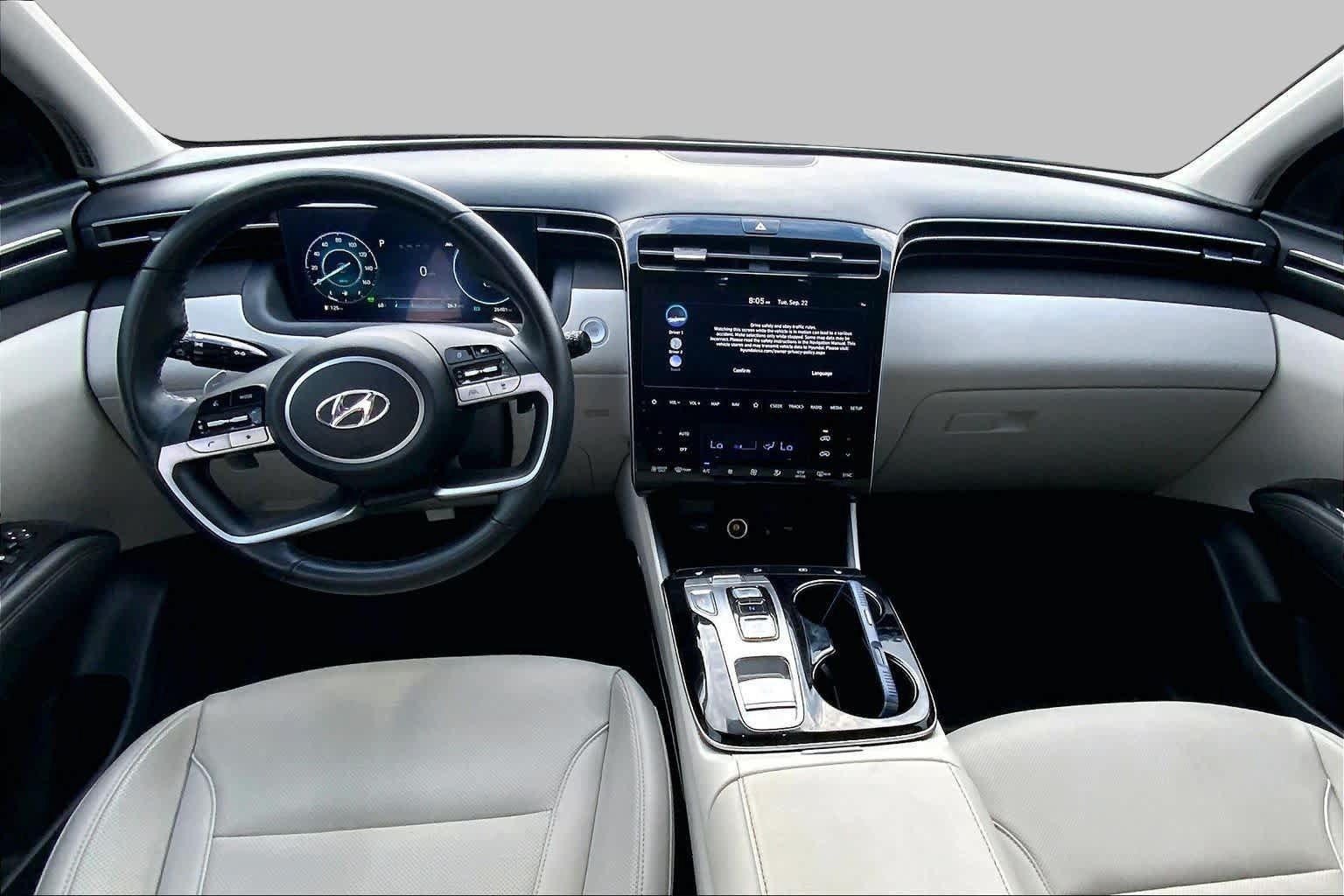 Used 2023 Hyundai Tucson SEL AWD/4WD image 16