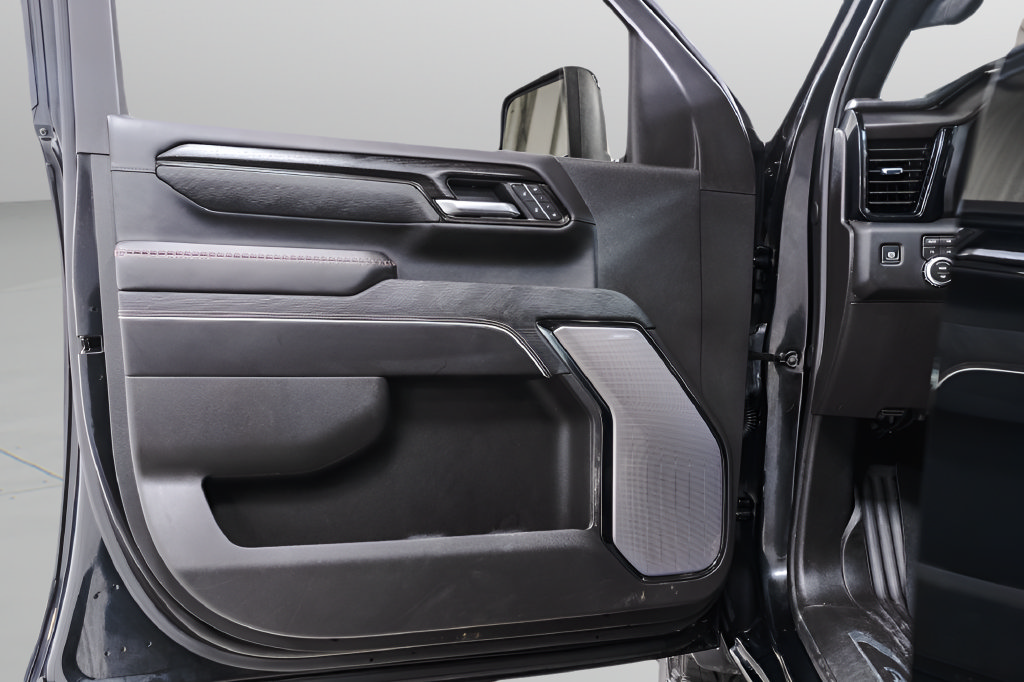 Used 2026 GMC Sierra 2500 AT4X AWD/4WD image 24