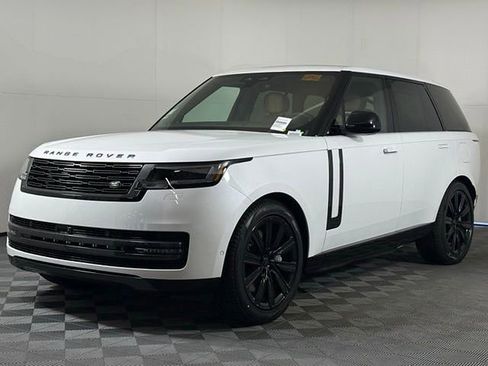 New 2026 Land Rover Range Rover SE image 2