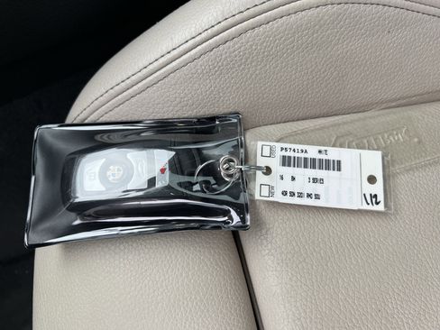 Used 2016 BMW 320i Sedan image 38