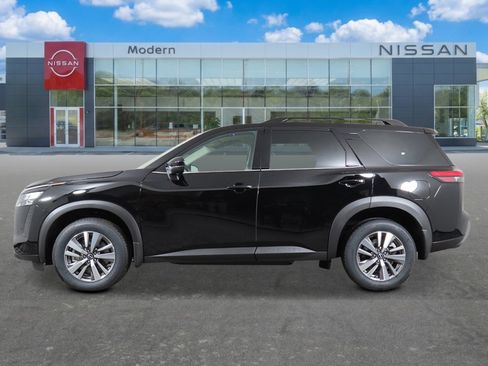 New 2026 Nissan Pathfinder SL AWD/4WD image 2