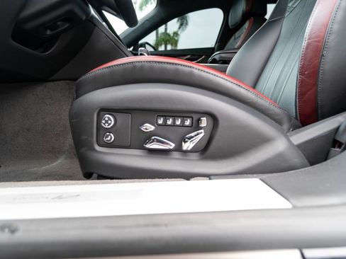 Used 2024 Bentley Flying Spur W12 AWD/4WD image 27