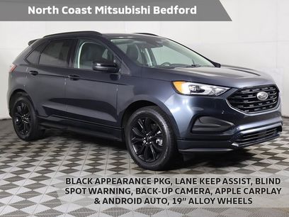 Used 2022 Ford Edge SE w/ Black Appearance Package