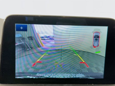 Used 2020 Ford Escape Titanium image 14