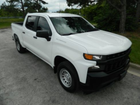 Used 2020 Chevrolet Silverado 1500 W/T w/ WT Value Package RWD image 3