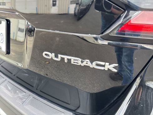 Used 2022 Subaru Outback Limited w/ Popular Package #2 image 10