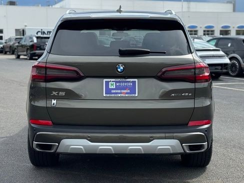 Used 2021 BMW X5 xDrive45e w/ Premium Package AWD/4WD image 3