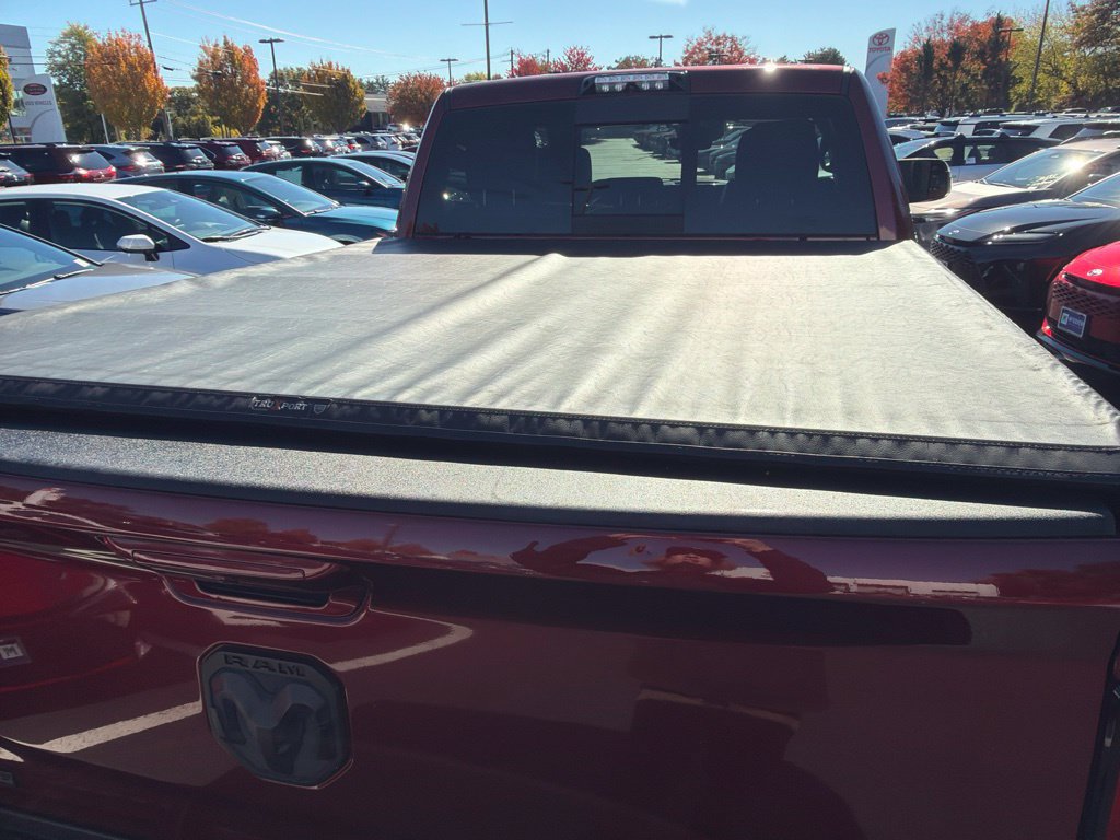 Used 2020 RAM 2500 Laramie w/ Night Edition AWD/4WD image 9