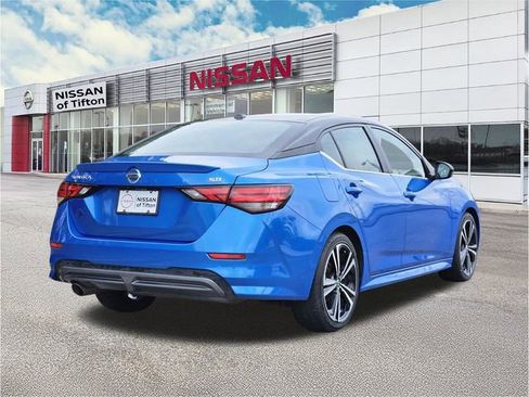 Certified 2022 Nissan Sentra SR w/ Electronics Package image 4