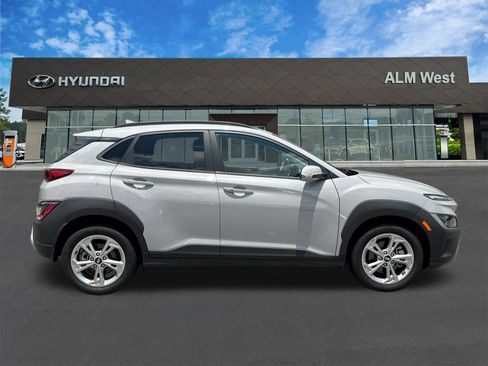 Used 2023 Hyundai Kona SEL w/ Cargo Package AWD/4WD image 4