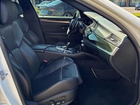 Used 2013 BMW M5 RWD image 6