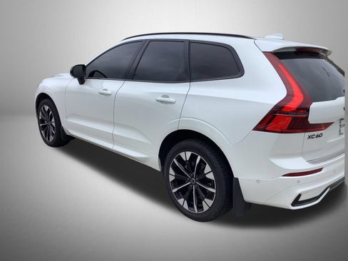 Used 2026 Volvo XC60 B5 Plus w/ Protection Package Premier AWD/4WD image 2
