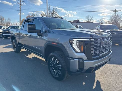 New 2026 GMC Sierra 2500 Denali Ultimate image 7