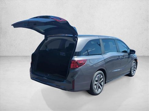 New 2026 Honda Odyssey EX-L image 2