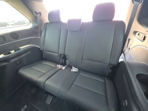 Used 2026 Hyundai Palisade Calligraphy FWD image 12