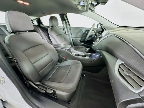 Used 2023 Chevrolet Malibu LT w/ Driver Confidence Package FWD image 29