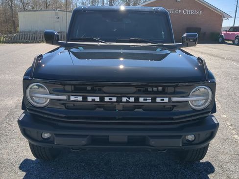 New 2026 Ford Bronco Outer Banks image 7