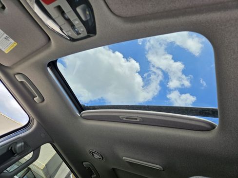 New 2026 Kia EV9 Wind image 9