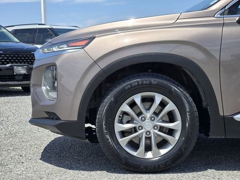 Used 2019 Hyundai Santa Fe SE AWD/4WD image 9