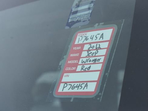 Used 2012 Jeep Wrangler Unlimited Sport image 35