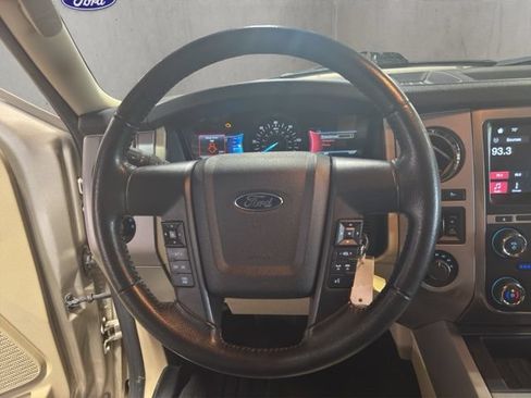 Used 2017 Ford Expedition EL XLT w/ Equipment Group 202A AWD/4WD image 22