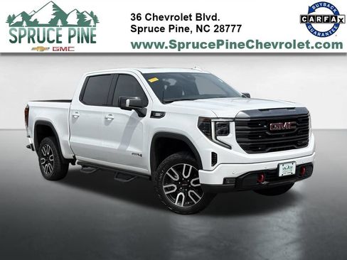 Certified 2023 GMC Sierra 1500 AT4 w/ Technology Package AWD/4WD image 1