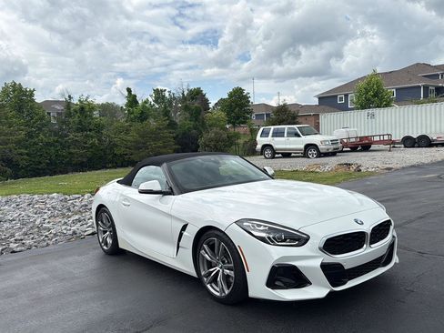 Certified 2023 BMW Z4 sDrive30i w/ Convenience Package RWD image 7