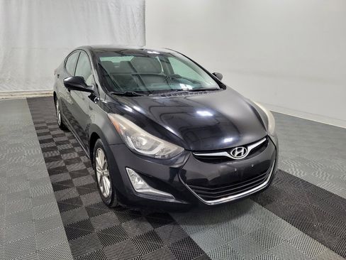 Used 2014 Hyundai Elantra SE w/ Option Group 02 image 14