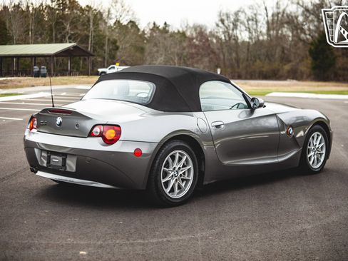Used 2004 BMW Z4 2.5i image 40