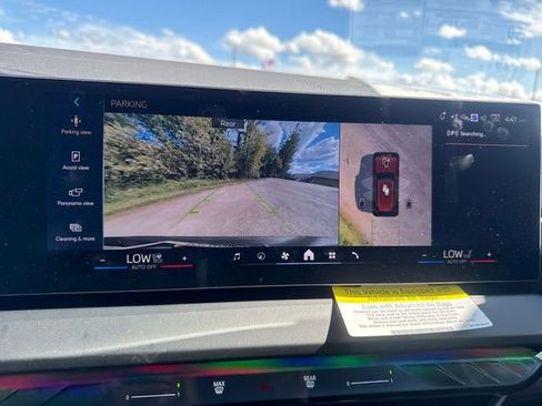 New 2026 BMW X3 xDrive30 w/ Premium Package image 14